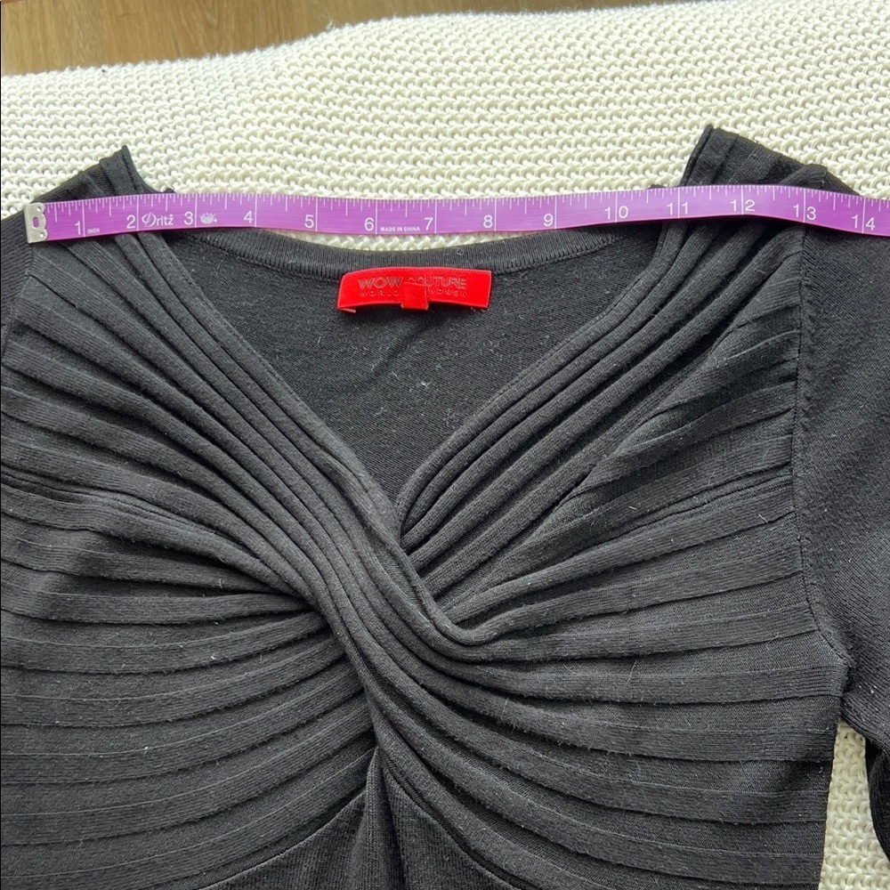 WOW Couture Elegant Black V-Neck Dress - Picture 8 of 13